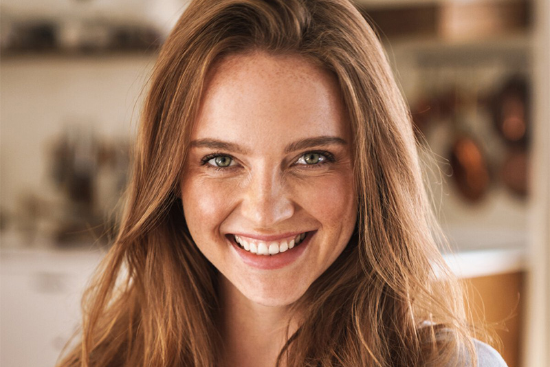 Mastering Smile Design: The Art and Science Behind Full Mouth Reconstruction